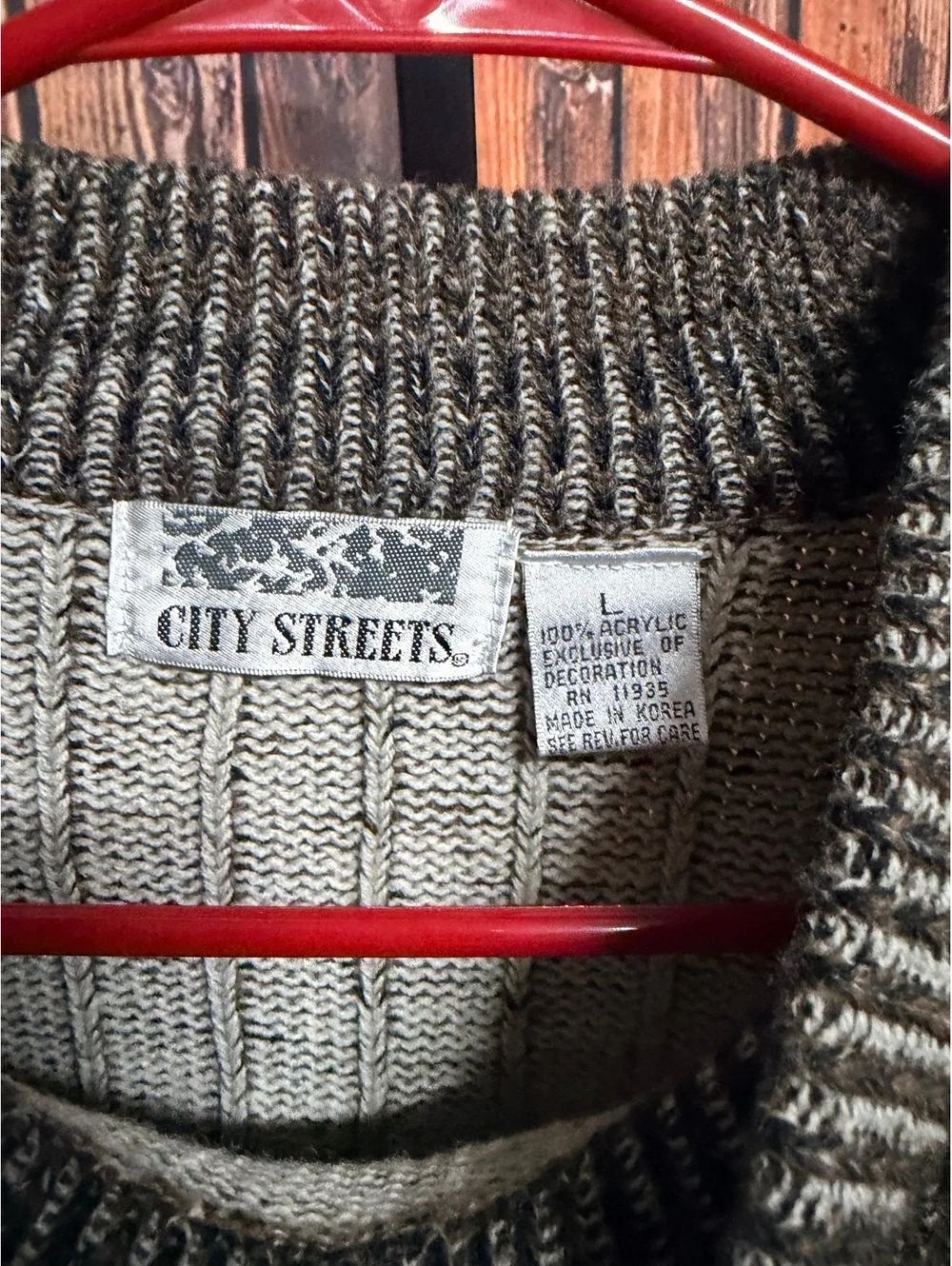 Vintage City Streets Brown and Cream Acrylic Knit Sweater